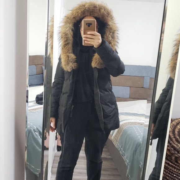 ****SOLD****Mackage Adali black Sz.xs Natural fur winter jacket - Picture 5 of 14